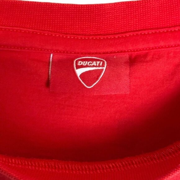 Ducati Corse T-shirt Size 2XL Red Embroidered Patch Emblem Double Sided - Picture 5 of 6
